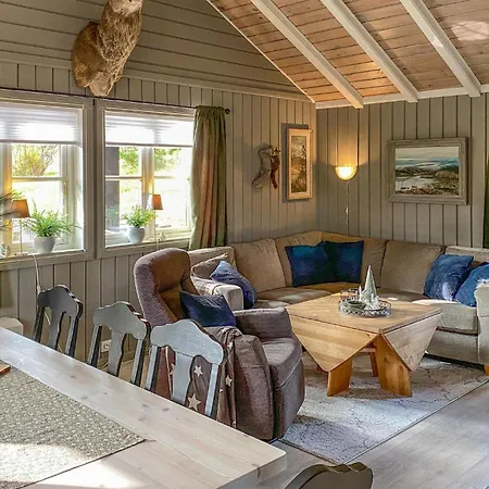 In With Kitchen בית נופש Sykkylven